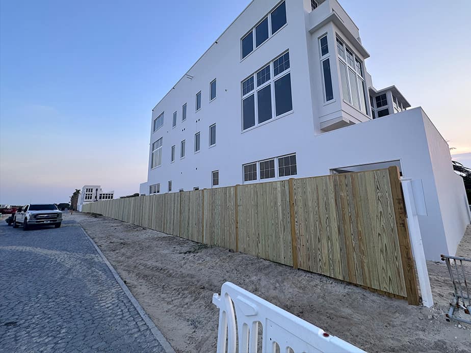 Destin Florida commercial fencing contractor